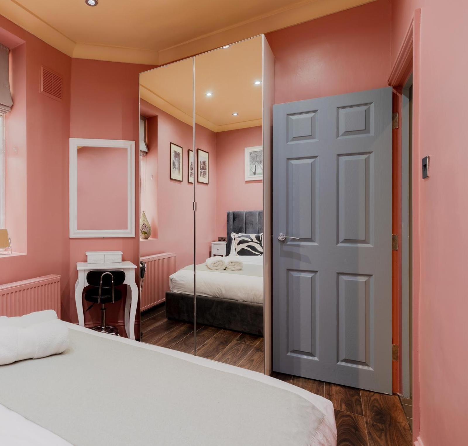Stylish 2 Bedrooms Flat Sleeps 6 & Garden London Zone 2 Cls Central المظهر الخارجي الصورة