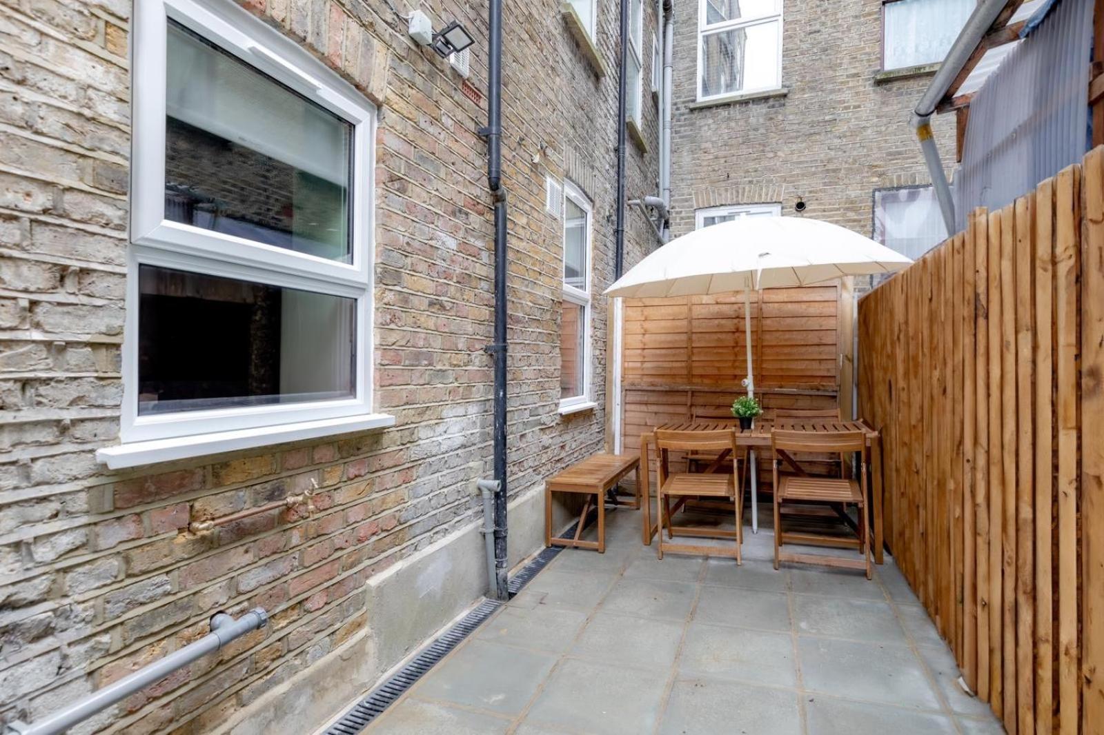 Stylish 2 Bedrooms Flat Sleeps 6 & Garden London Zone 2 Cls Central المظهر الخارجي الصورة